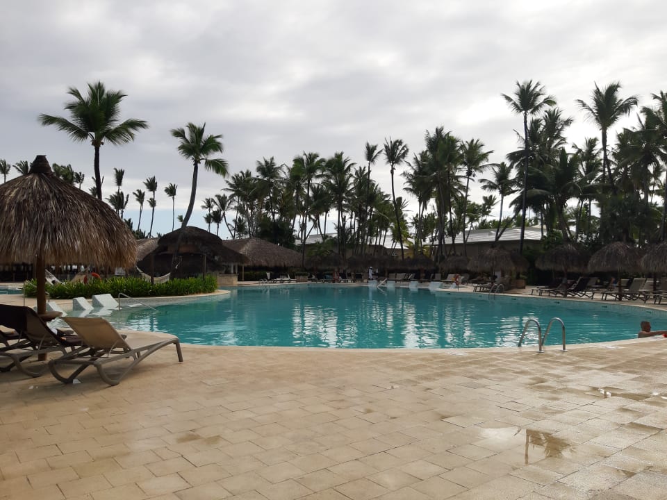 Pool Grand Palladium Select Bávaro Resort & Spa