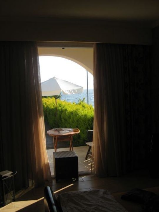 Blick auf die Privatterrasse Alexandra Beach Thassos Spa Resort