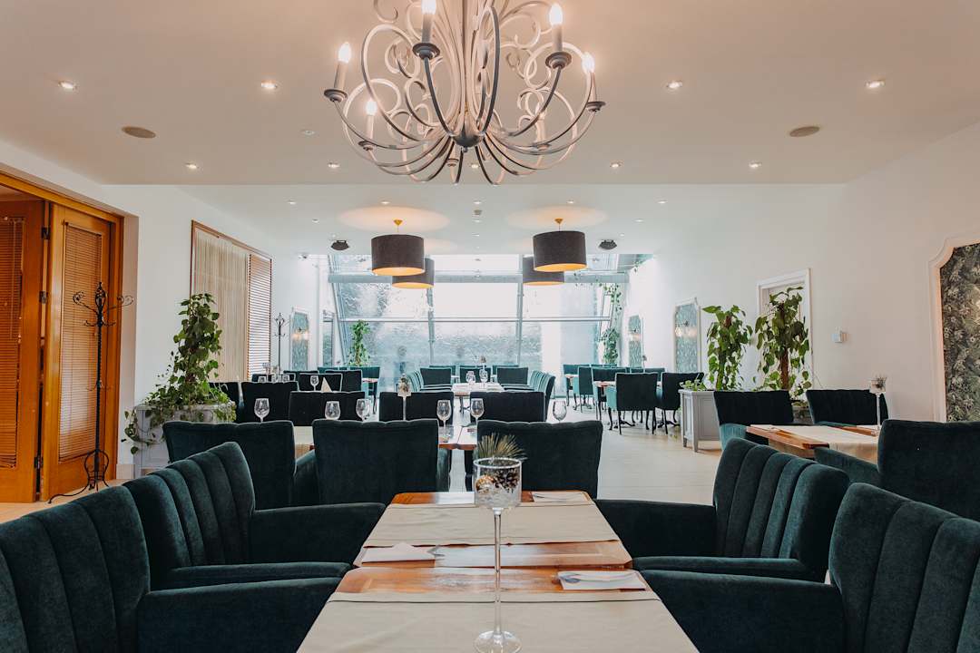 Gastro Hotel Szara Willa