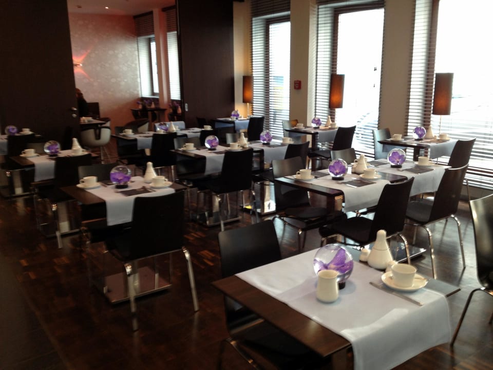 Frühstücksbereich Schiller 5 Hotel