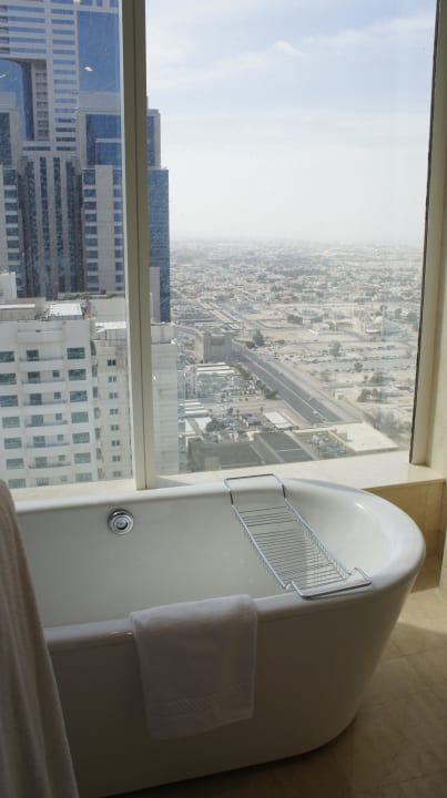 Ausblick aus dem Bad Voco Dubai