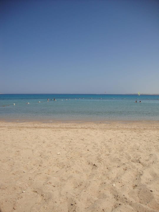 Schöner Sandstrand Old Palace Resort Sahl Hasheesh