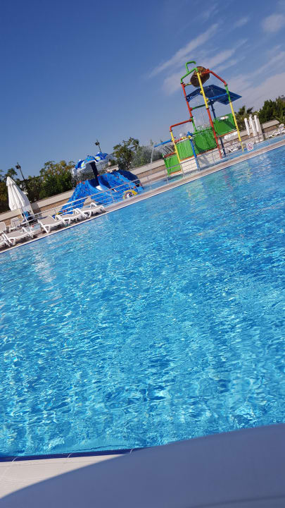 Kinderpool Kirman Belazur Resort & Spa