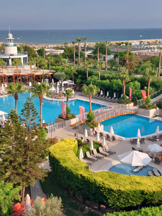 Ausblick Commodore Elite Suites & Spa - Adults only