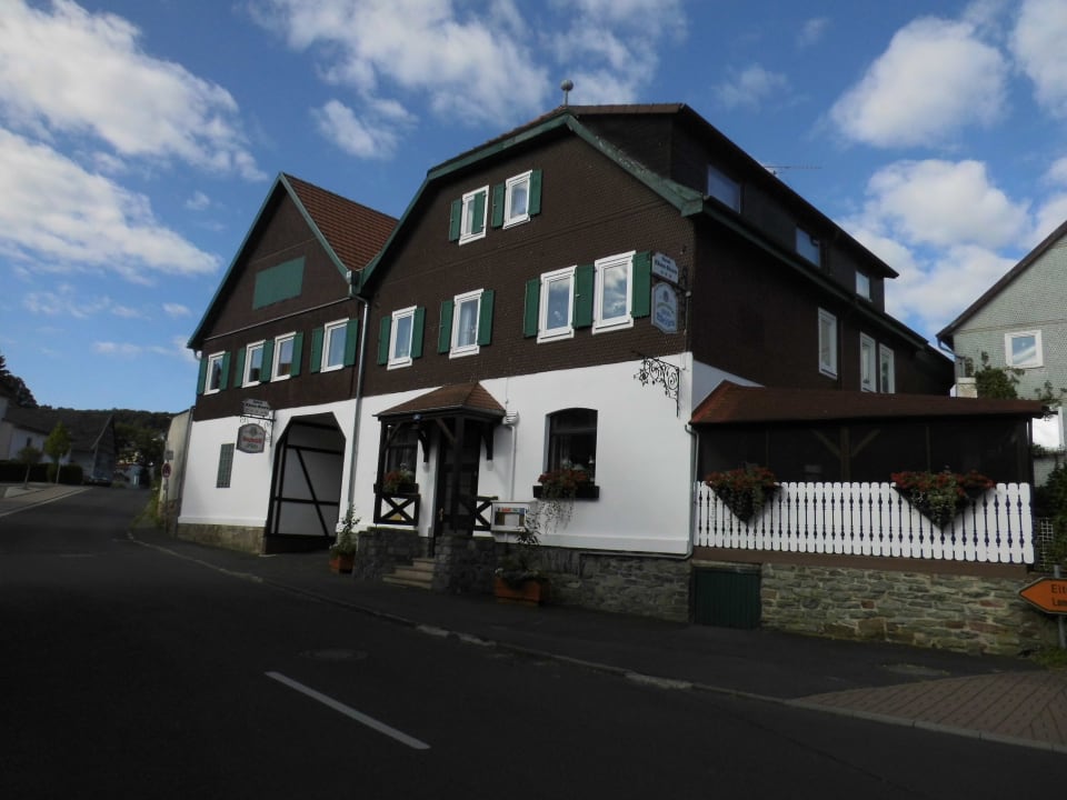 Außenansicht Rhön Stern Hotel