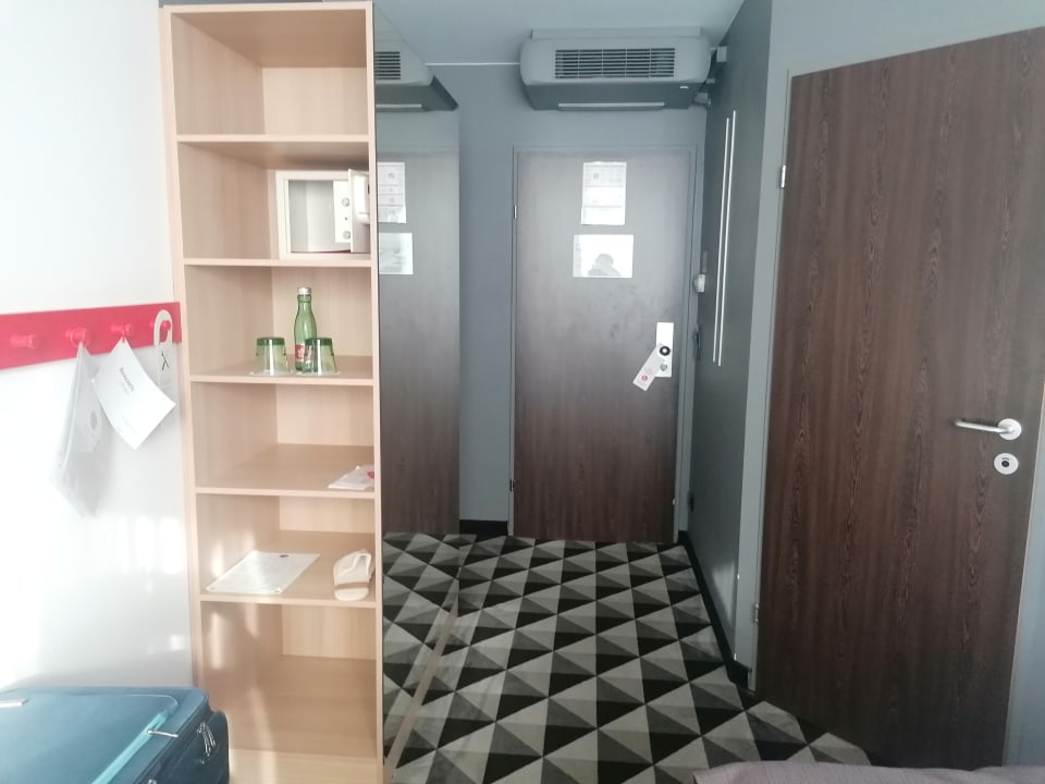 Zimmer Premier Inn Wien City Hauptbahnhof