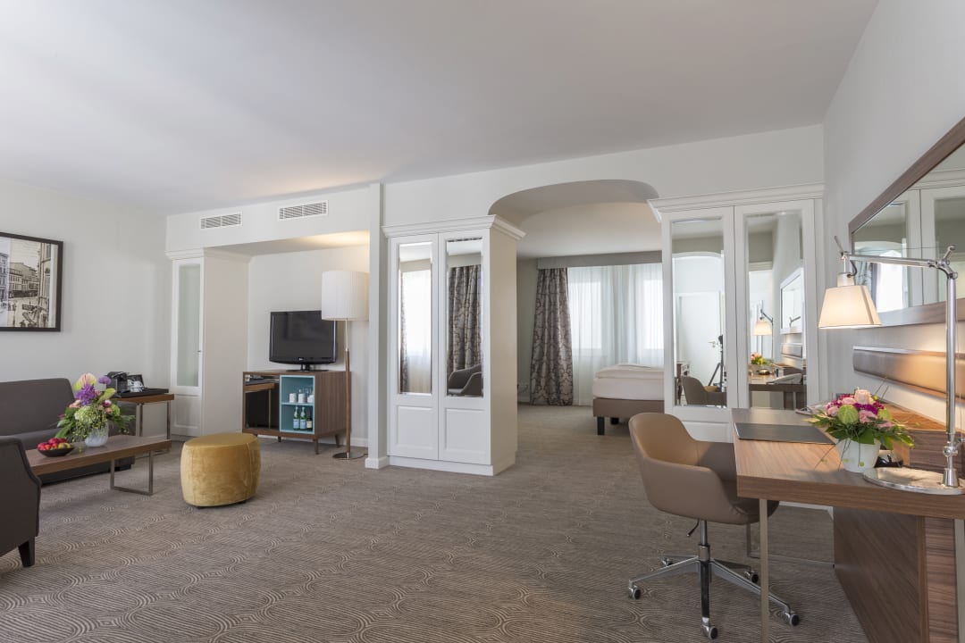 Zimmer Radisson Blu Hotel Schwarzer Bock