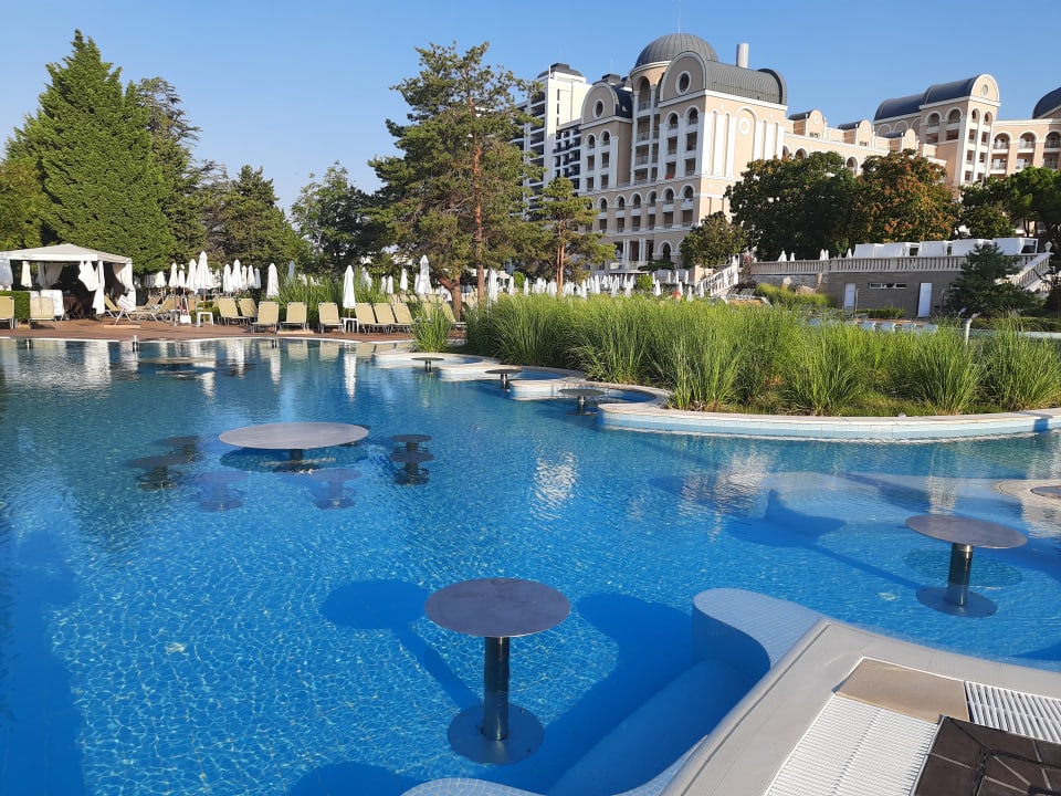 Pool Dreams Sunny Beach Resort & Spa