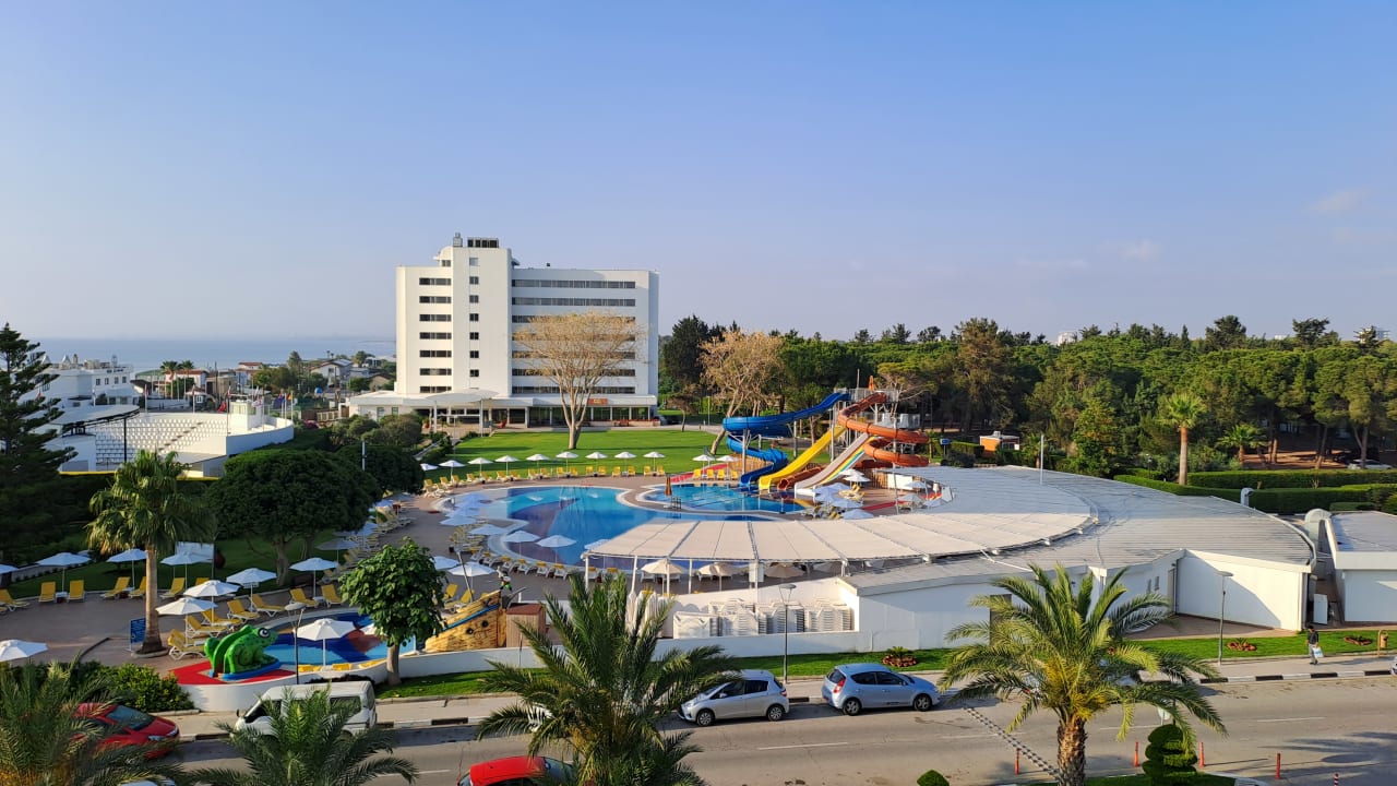 Ausblick Salamis Bay Conti Resort Hotel & Casino