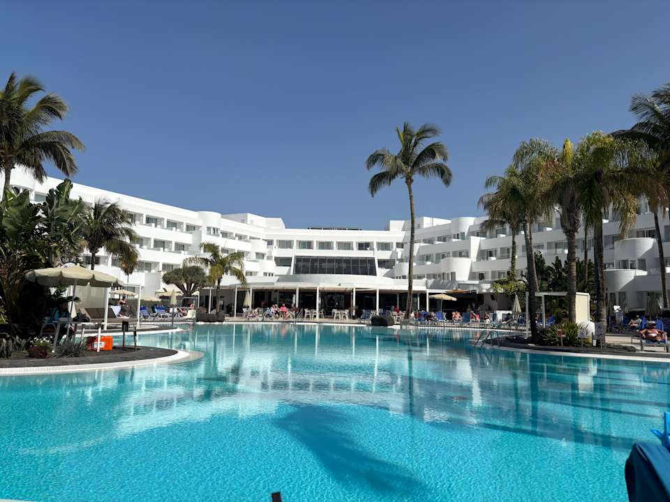 Pool Hipotels La Geria