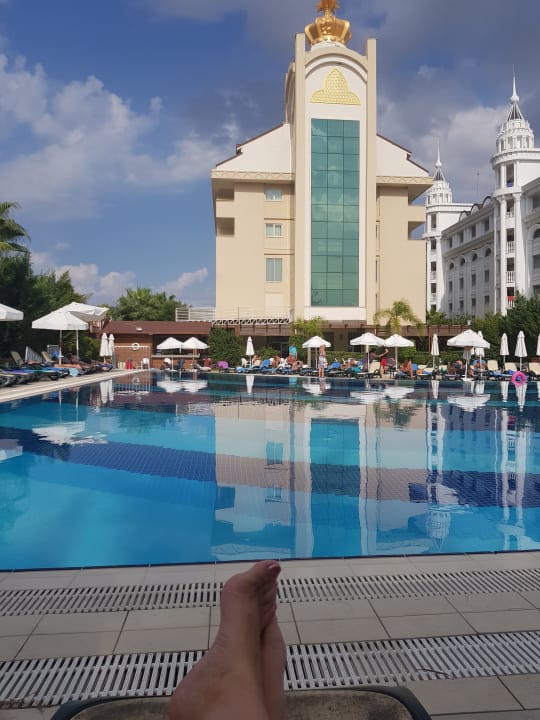 Pool Well Palace Side