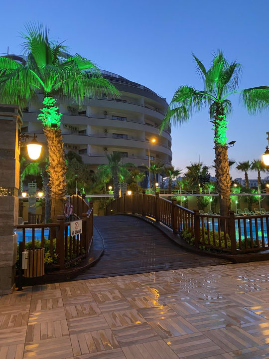 Pool Dizalya Palm Garden