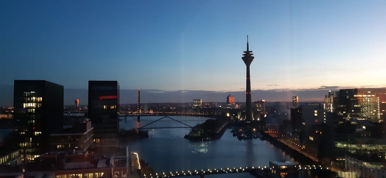 Ausblick INNSiDE by Meliá Düsseldorf Hafen
