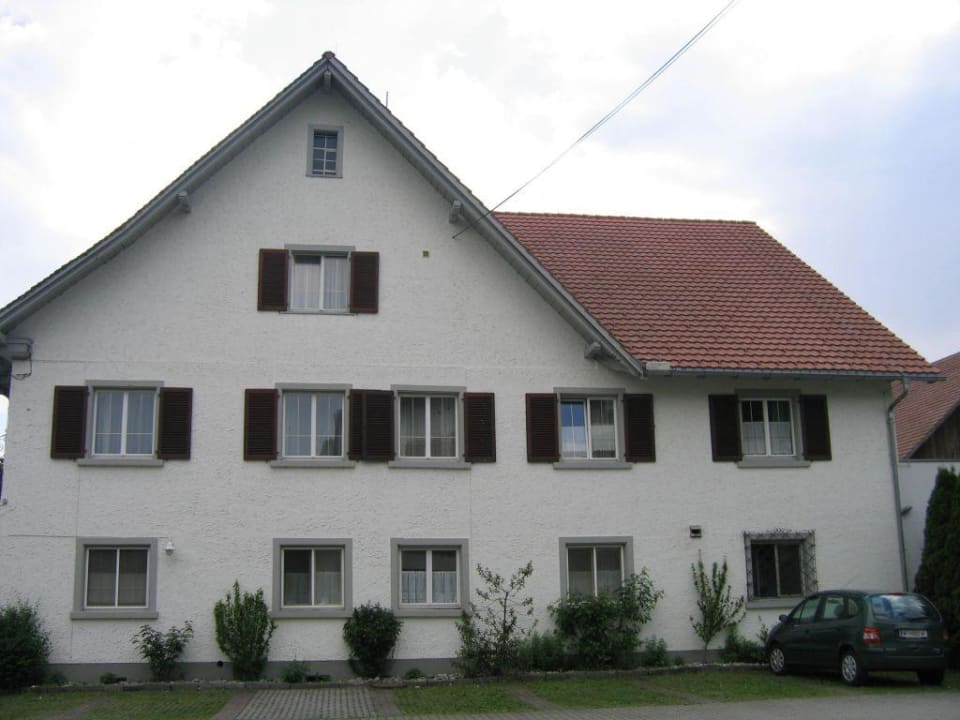 Hauptgebäude Hotel Krone Fesslers