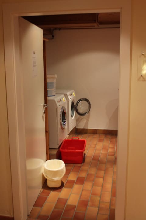 Waschküche für Gäste POST Family Resort