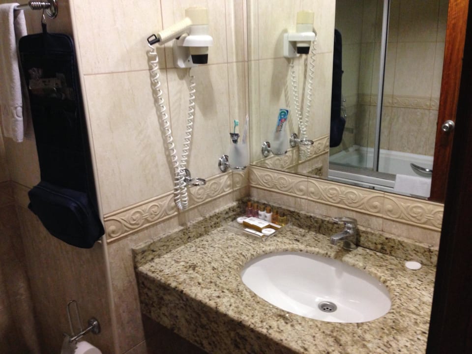 Bad Hotel Grand Öztanik Arts Hotel Taksim