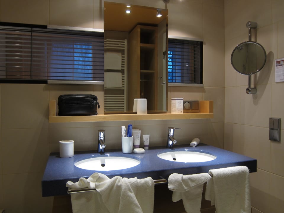 Zimmer 523, Bad A-ROSA Travemünde