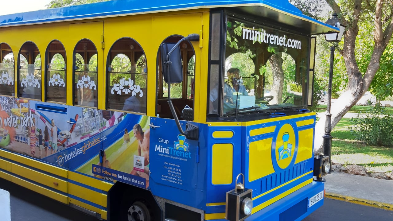 Außenansicht Globales Bouganvilla