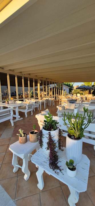 Gastro Hotel Kathrin Beach