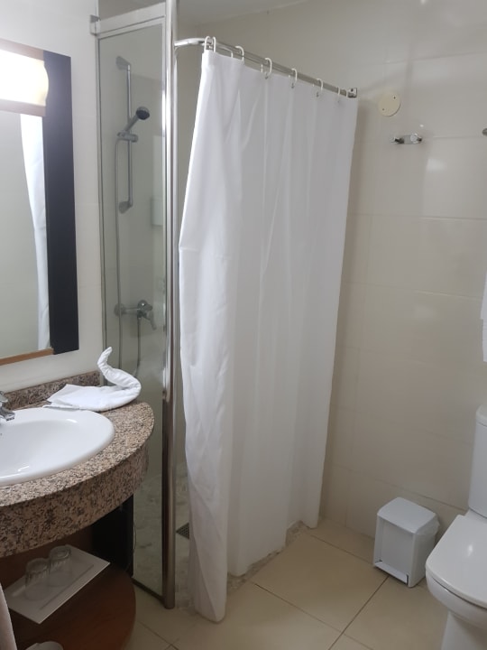 Zimmer HL Miraflor Suites Hotel