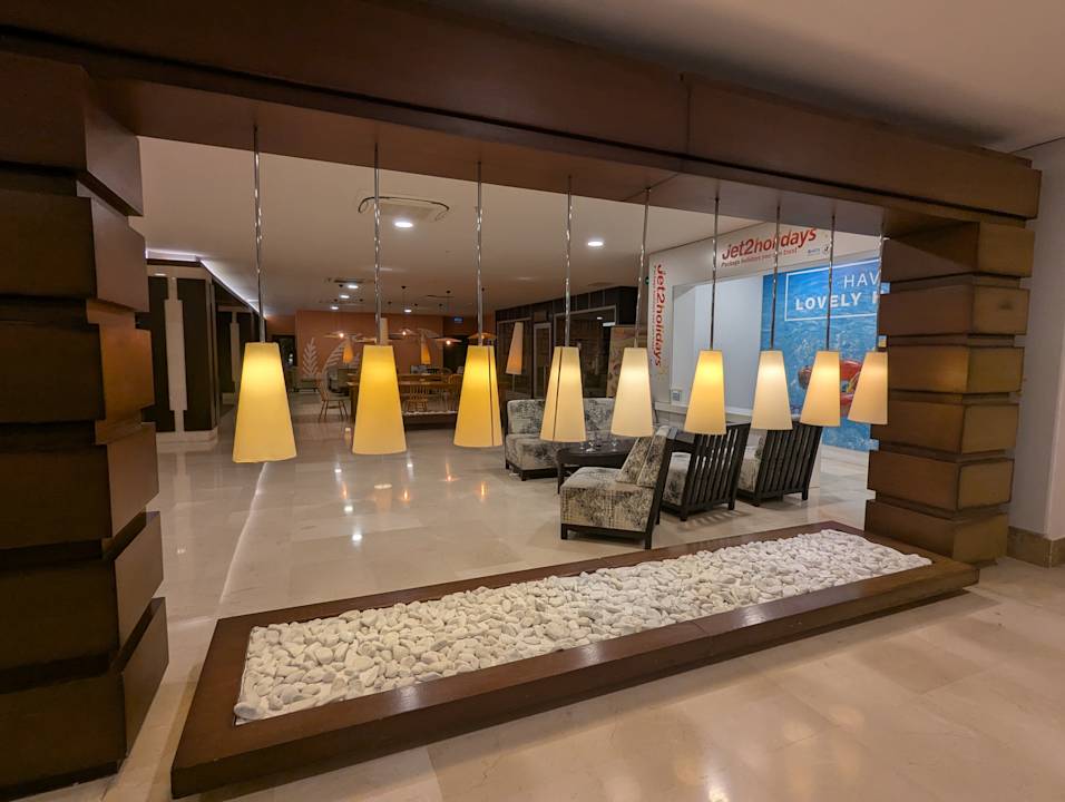 Lobby Calimera Serra Palace