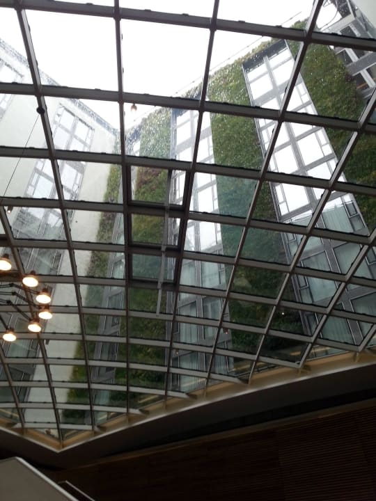 Atrium DoubleTree by Hilton Hotel London - Tower of London