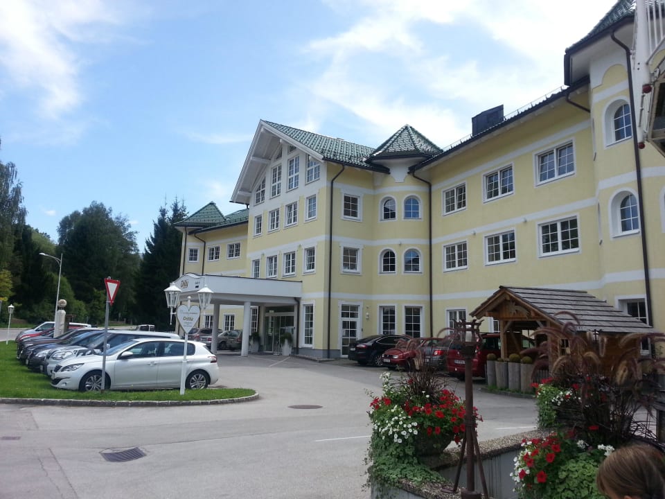 Eingang Nebengebäude Dilly - Das Nationalpark Resort