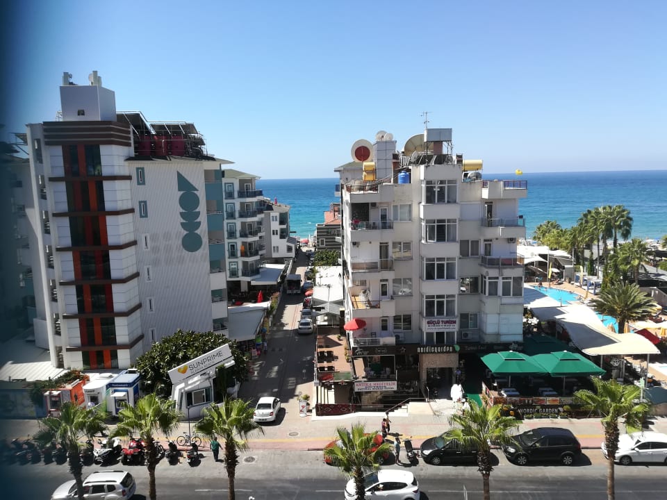 Ausblick Tac Premier Hotel & Spa