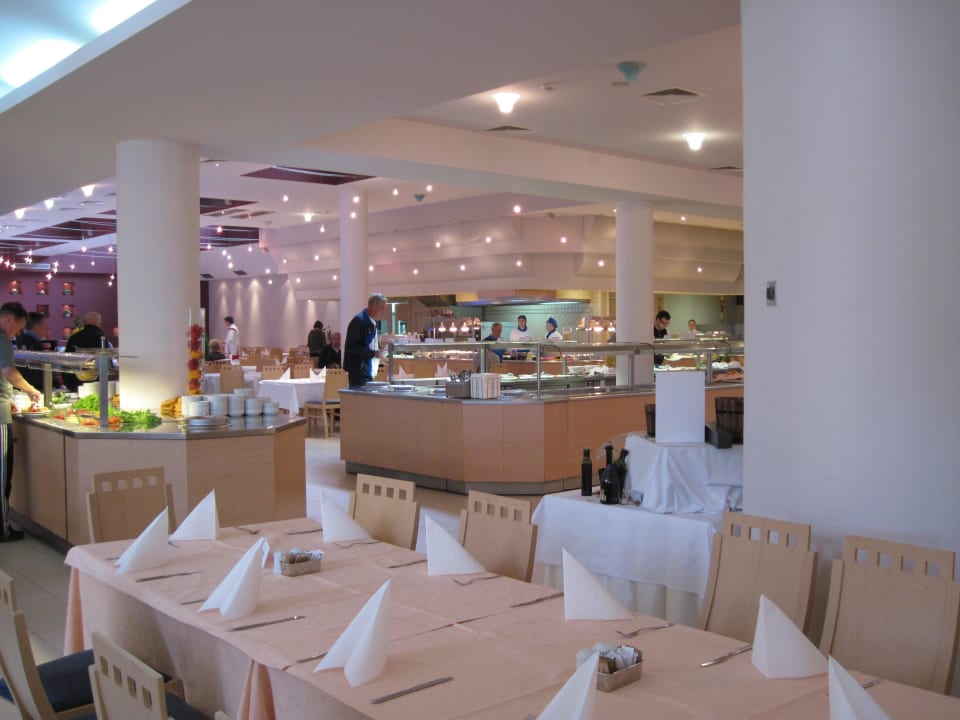 Großer Speisesaal Aminess Vival Maestral Hotel