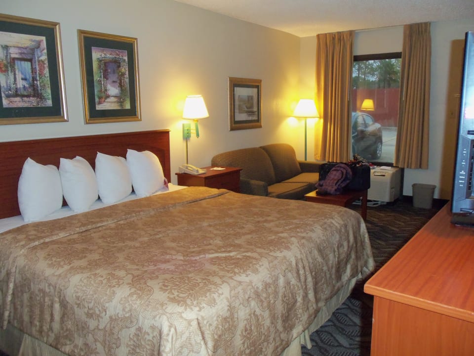 Zimmer 141 Days Inn Baton Rouge