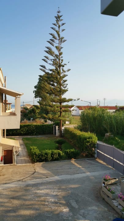 Ausblick Acharavi Beach Hotel