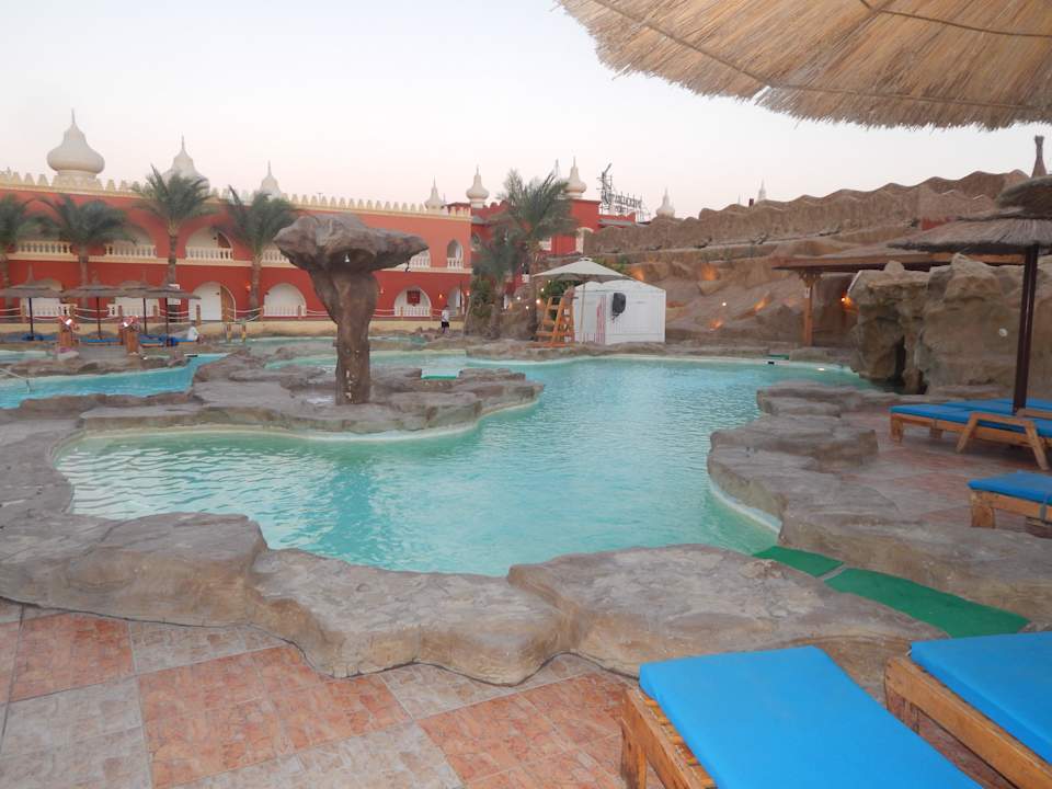 Aktiv Pool Pickalbatros Alf Leila Wa Leila Resort - Neverland Hurghada