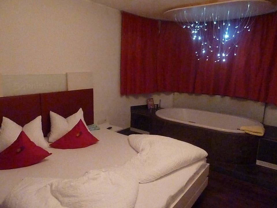 Beleuchteter Jacuzzi Hotel Sonnleiten