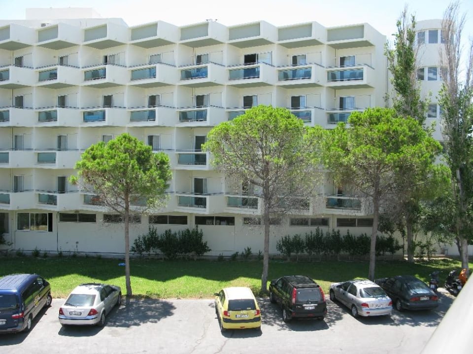 Aussicht vom Balkon Zimmer 225 nach rechts Apollo Blue