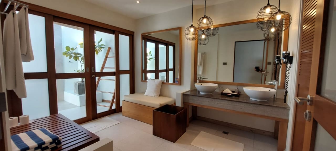 Zimmer Ellaidhoo Maldives by Cinnamon