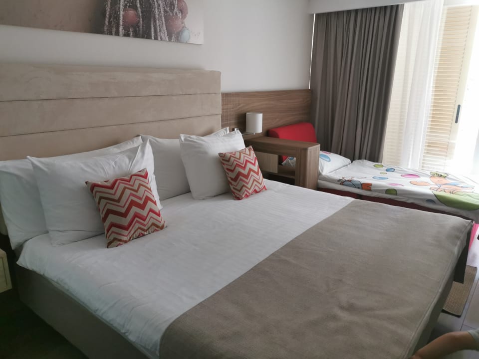 Zimmer Girandella Resort Valamar Collection