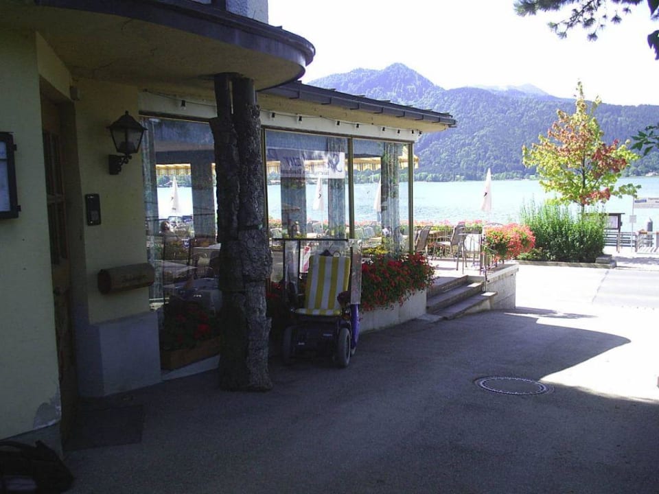 Seiteneingang des Hotels Seehotel zur Post
