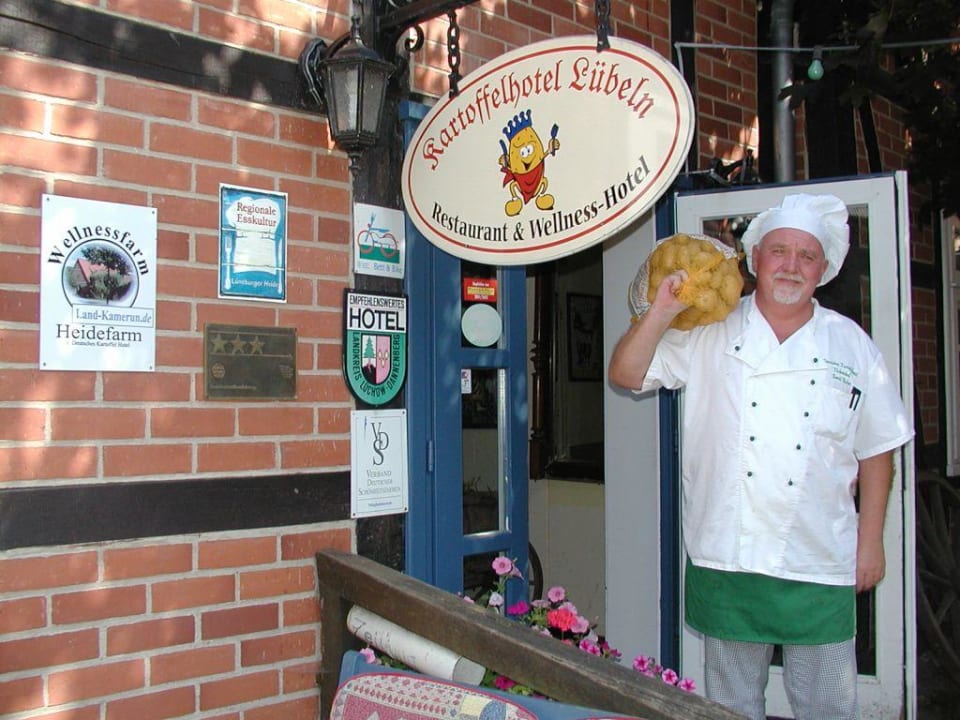 Lobby/Eingang Deutsches Kartoffel-Hotel Lübeln