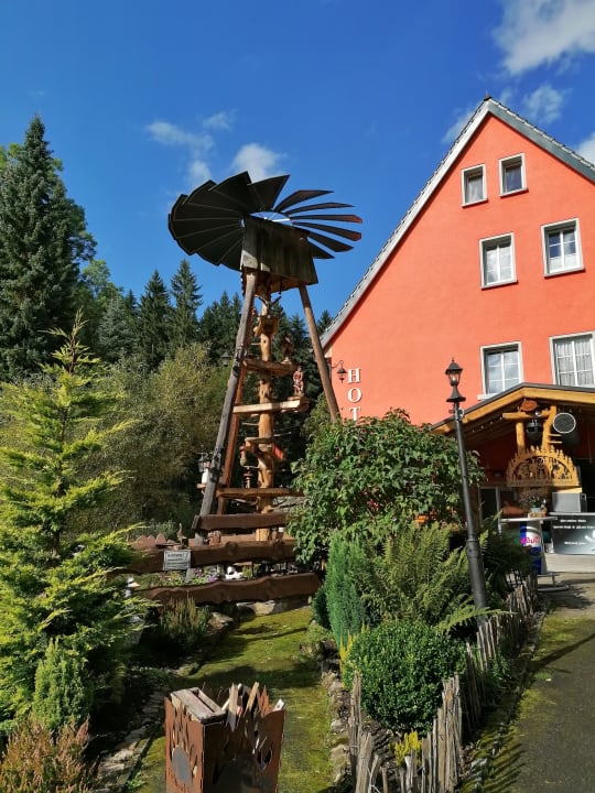 Außenansicht Ferienhotel Fichtenhäusel am Pöhlagrund