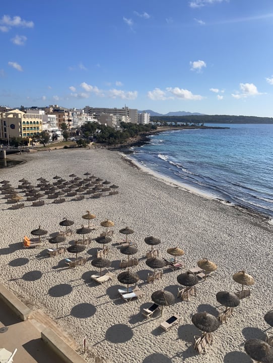 Strand Hotel Club S'Illot
