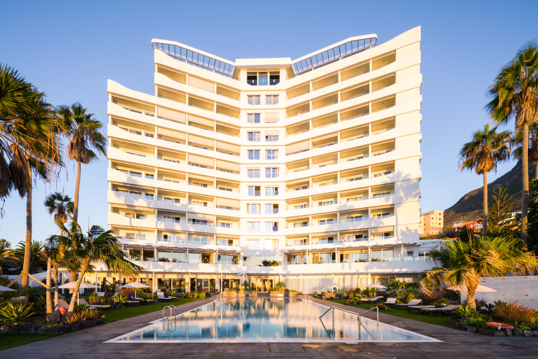 Außenansicht OCÉANO Health Spa Hotel