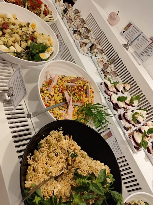 Gastro Anissa Beach & Village