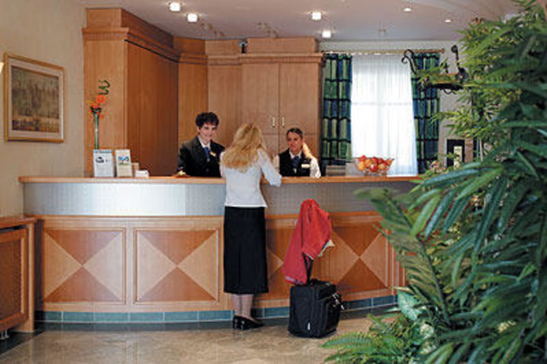 Empfang Hotel Neuwirt