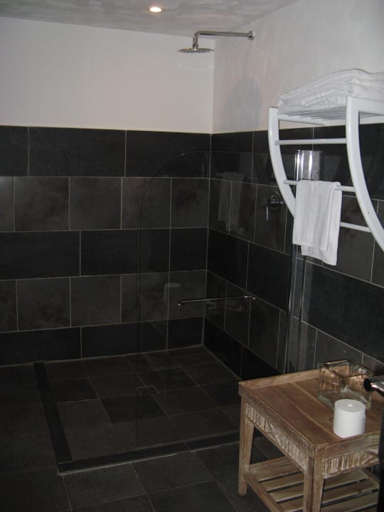 Dusche Hotel Auberge De La Poulcière