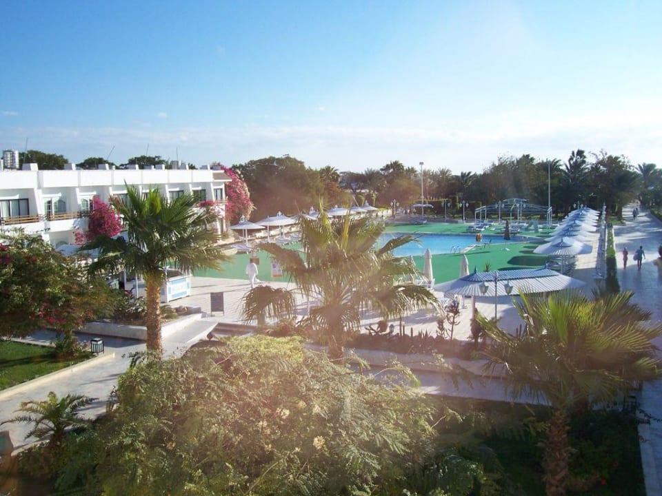 1. Pool The Grand Hotel Hurghada