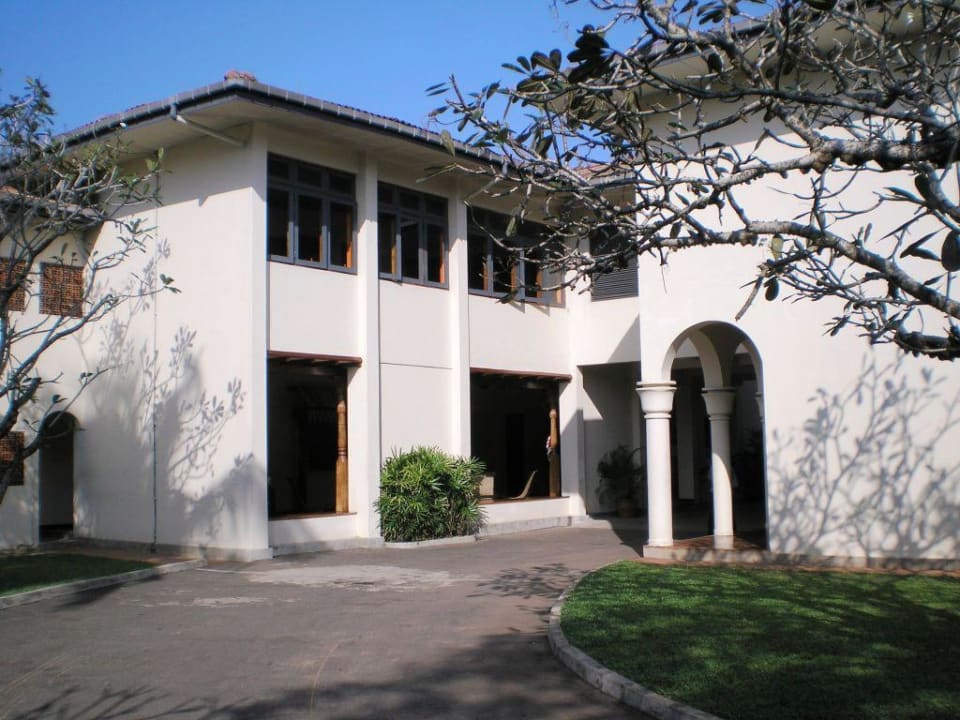 Auffahrt Mermaid Hotel & Club