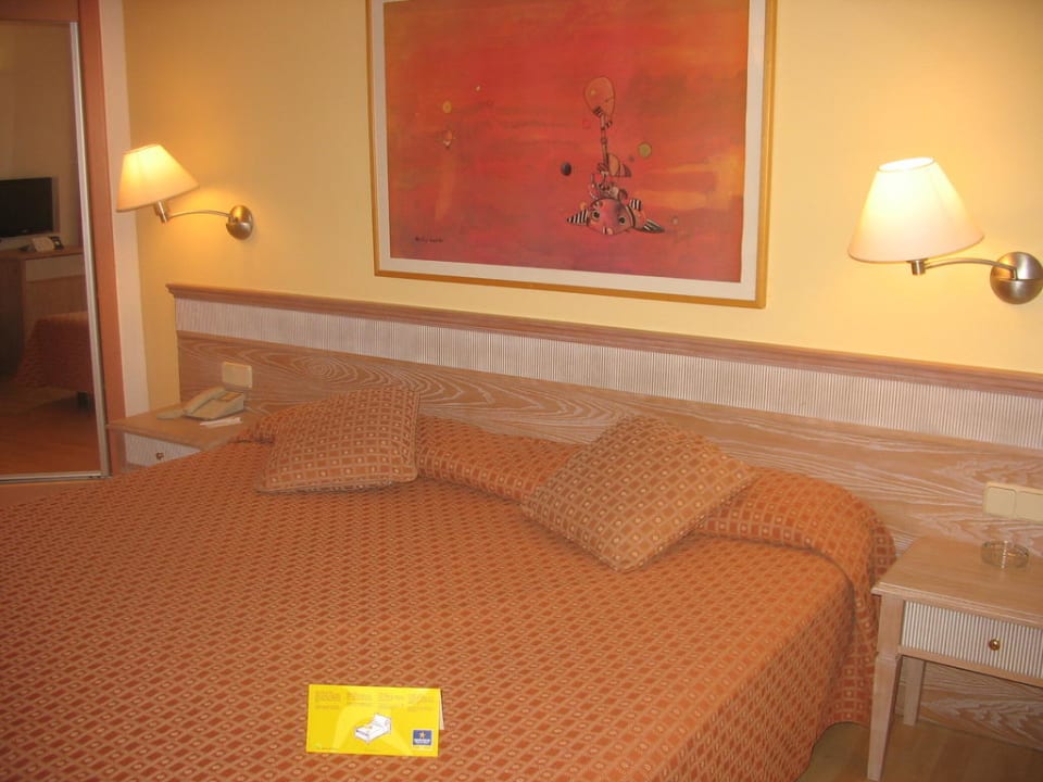 Sypialnia Iberostar Waves Playa de Muro