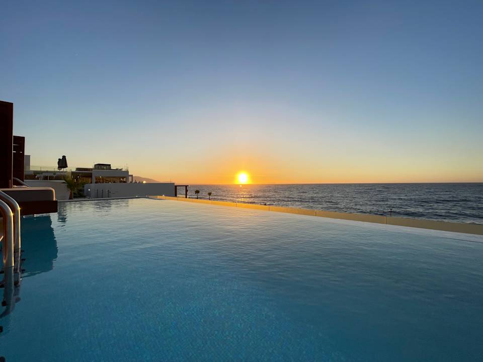 Pool Enorme Santanna Island