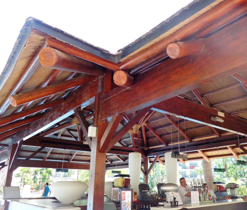Poolbar Sol Príncipe