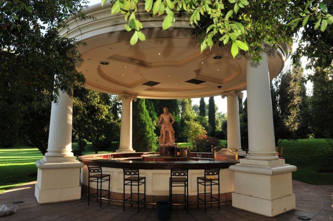 Bar at the pool Hotel Peermont D'oreale Grande at Emperors Palace